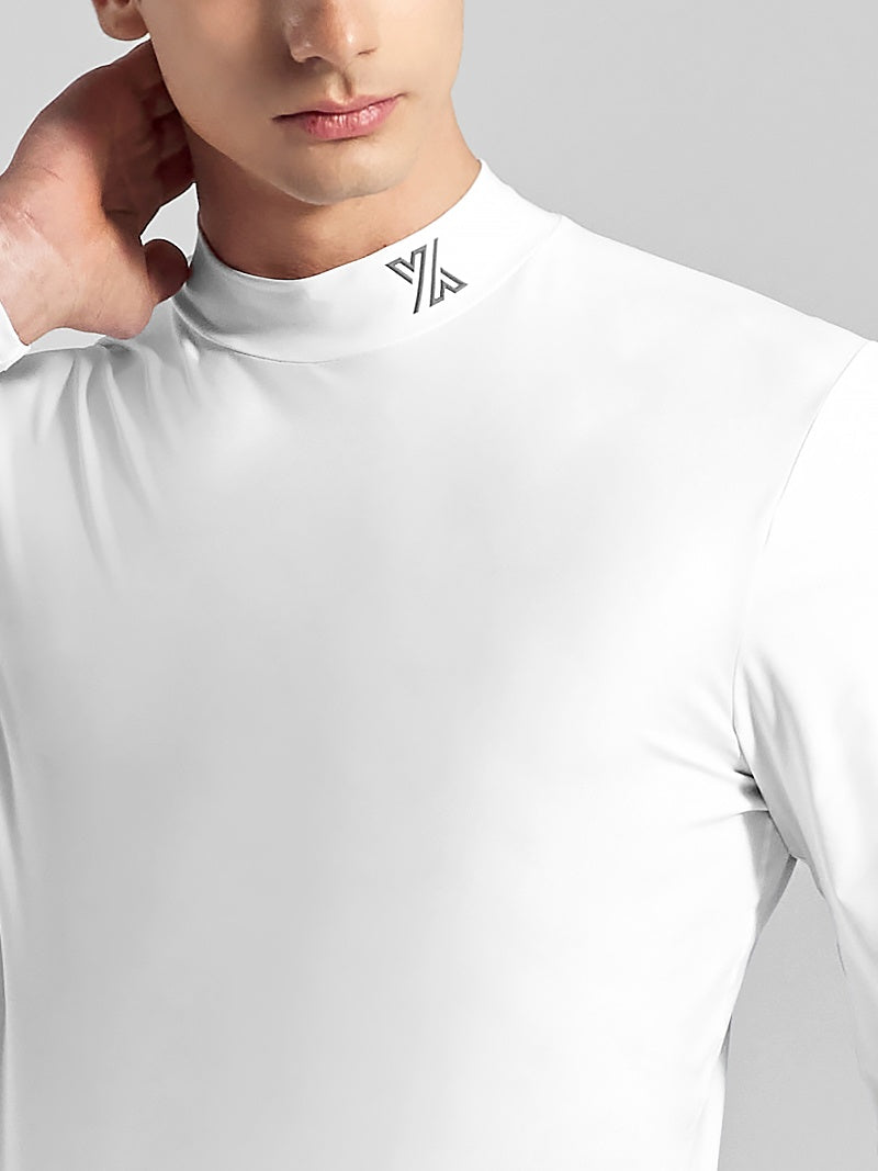 #色_フローズンホワイト