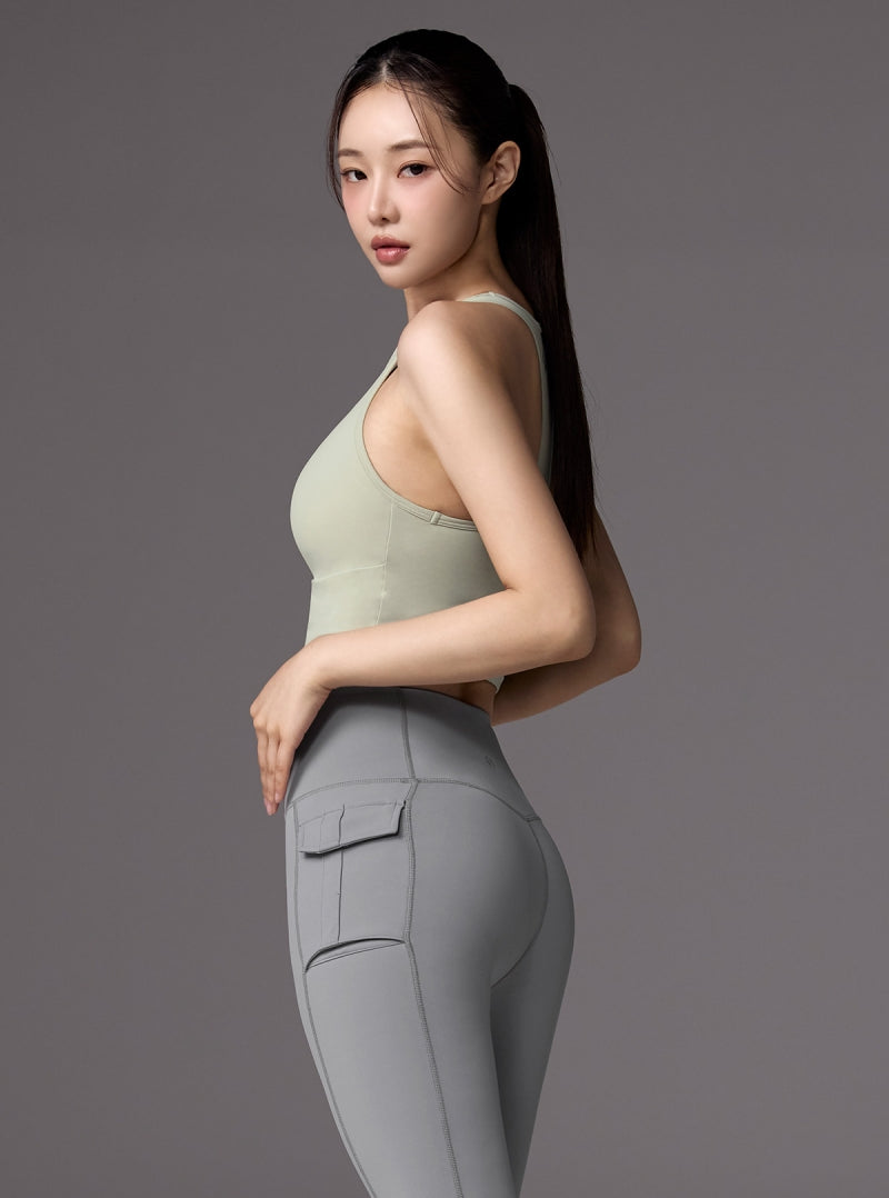 BLACK LABEL シグネチャー パワーライズ シャーリング入り クロップド丈 ブラトップ