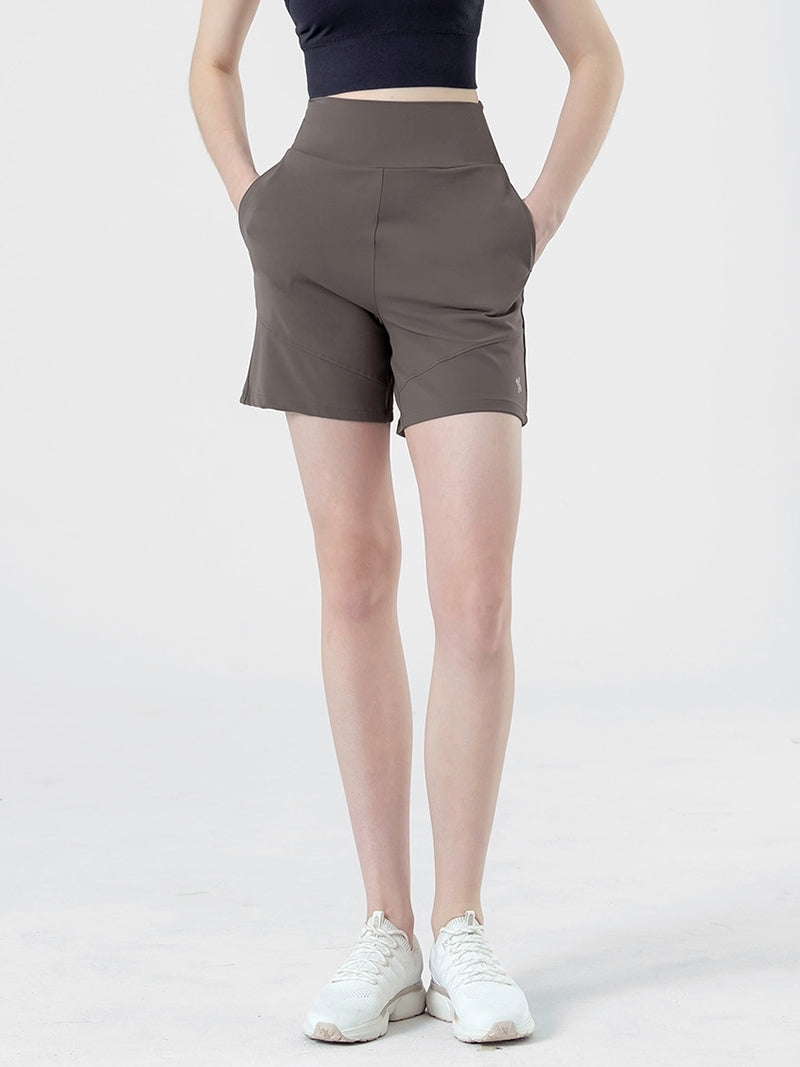 BLACK LABEL シグネチャーパワーライズ コンフォート ショートパンツ