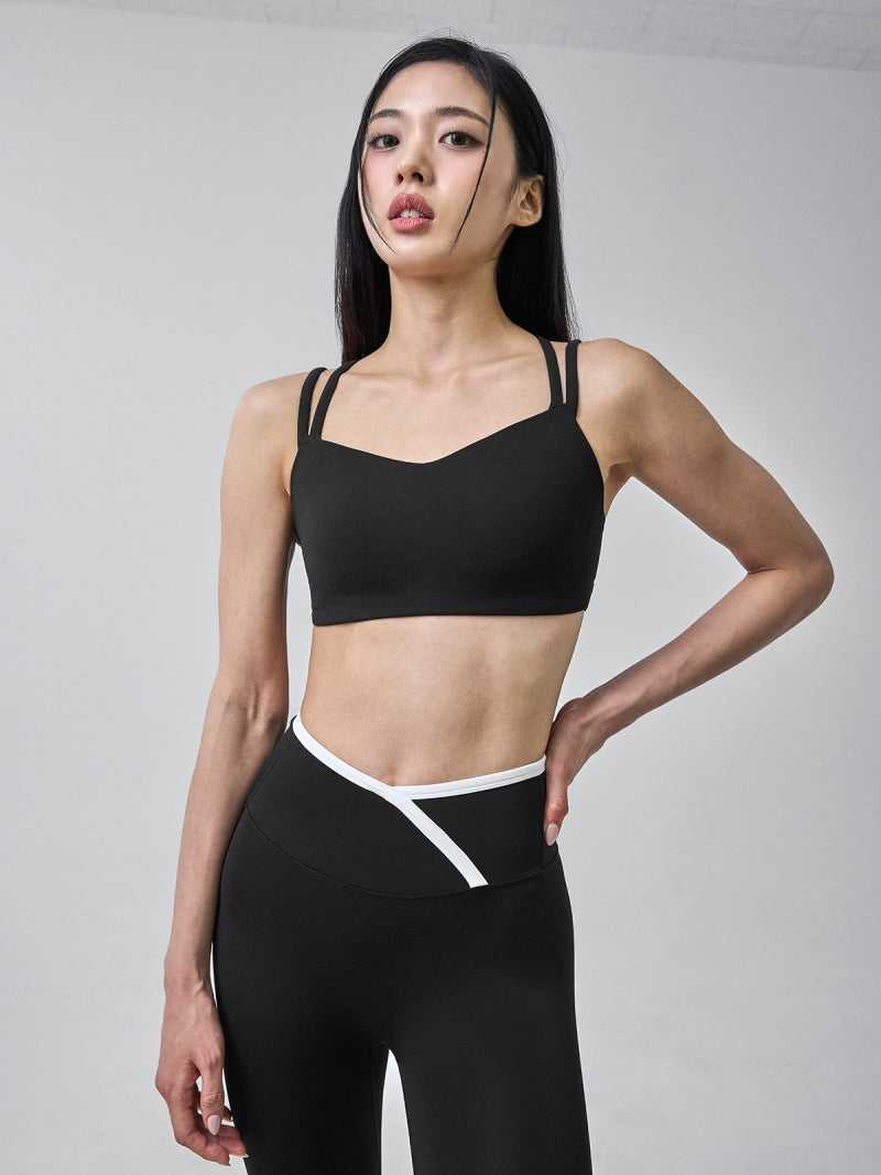BLACK LABEL シグネチャー パワーライズ パッド一体型 ストラップ ブラトップ