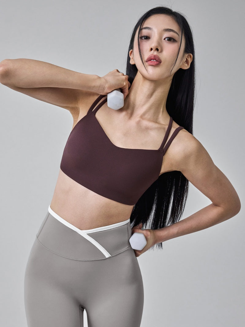 BLACK LABEL シグネチャー パワーライズ パッド一体型 ストラップ ブラトップ