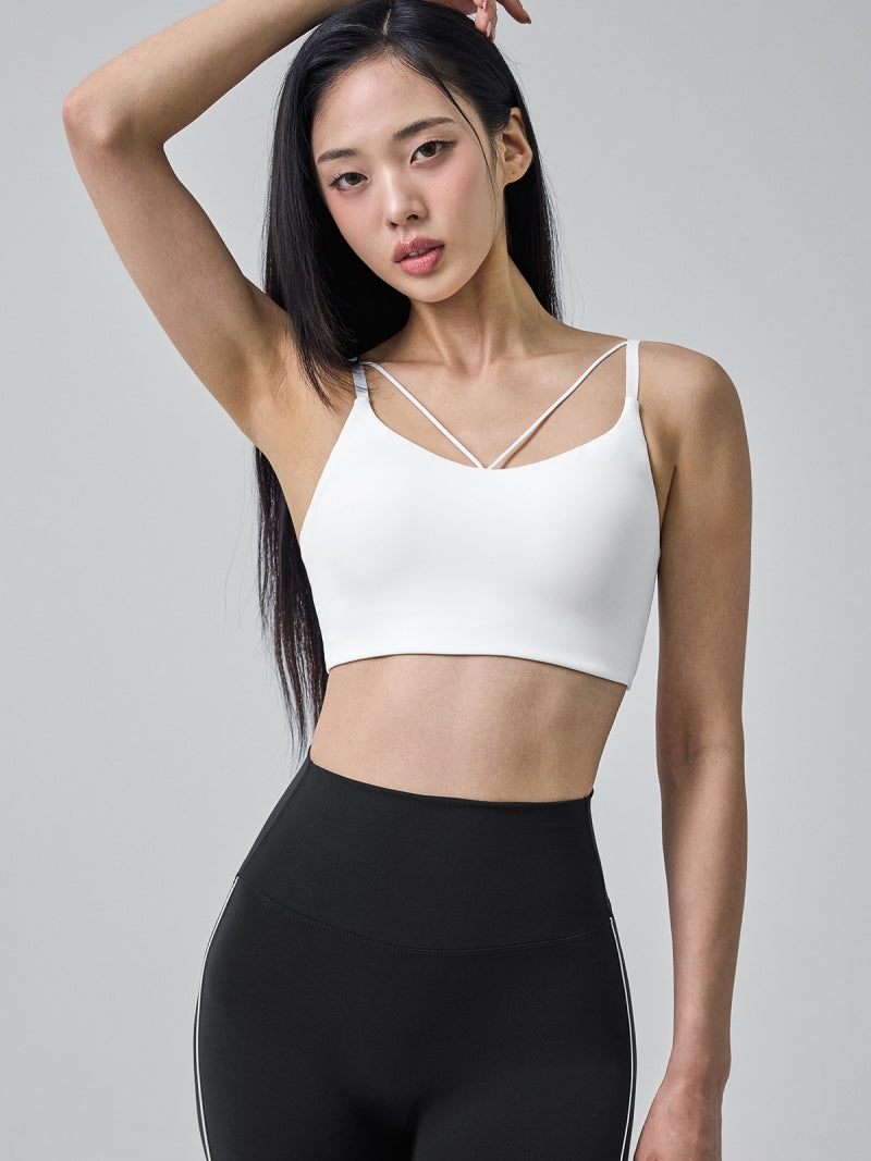 BLACK LABEL シグネチャー パワーライズ V字ストリング ブラトップ (ショート丈)