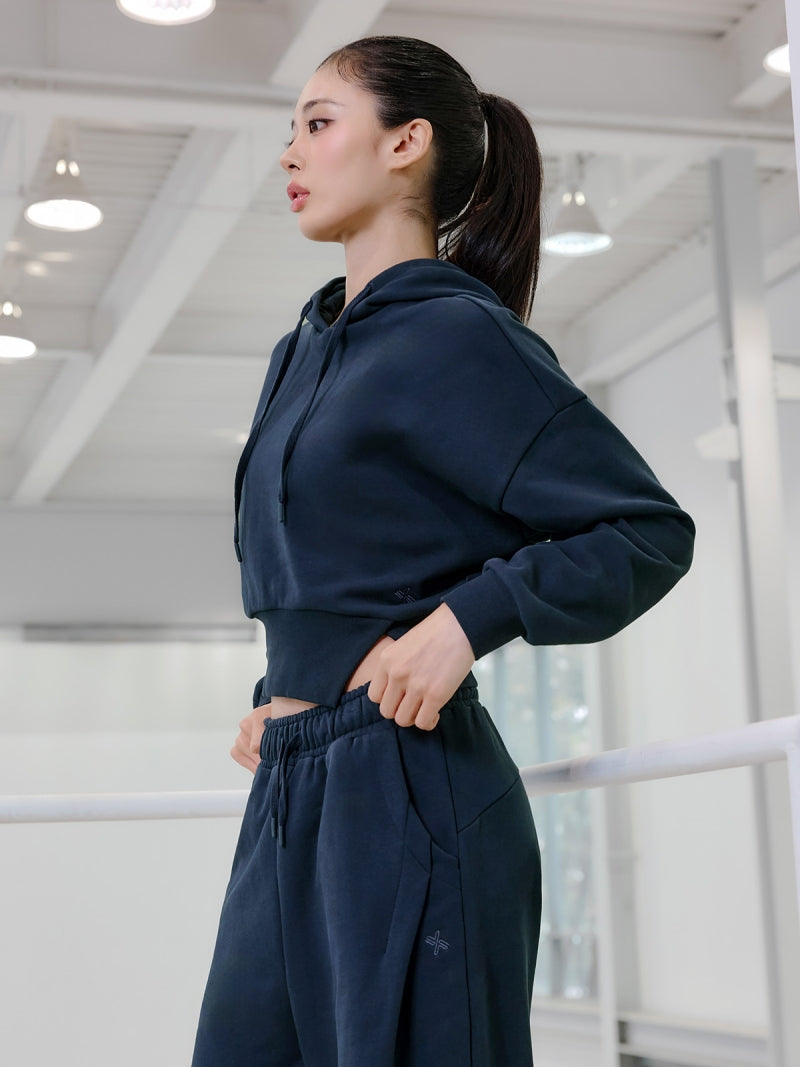 ソフトタッチ スリット入り クロップド丈 パーカー (単品)