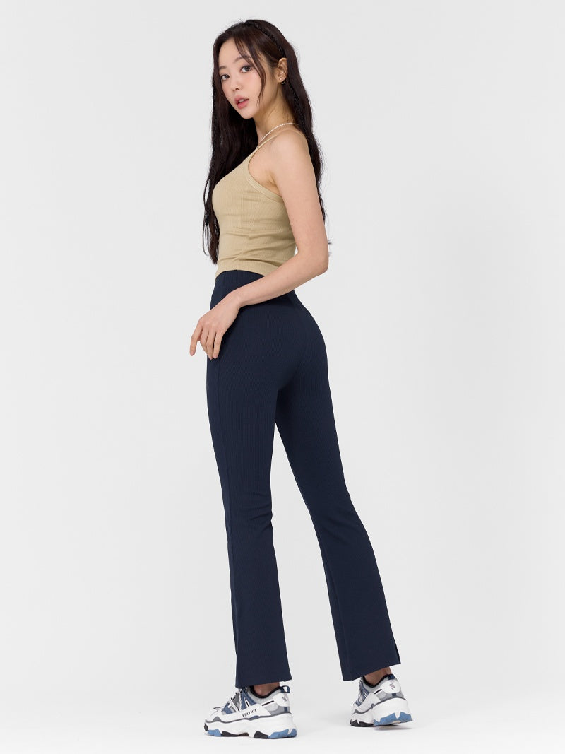 XTFBR01H2 リブ ストレッチ パッド付き キャミソール