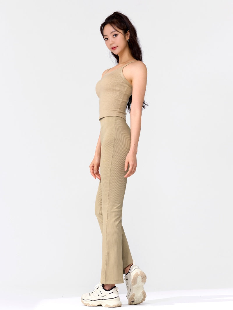 XTFBR01H2 リブ ストレッチ パッド付き キャミソール