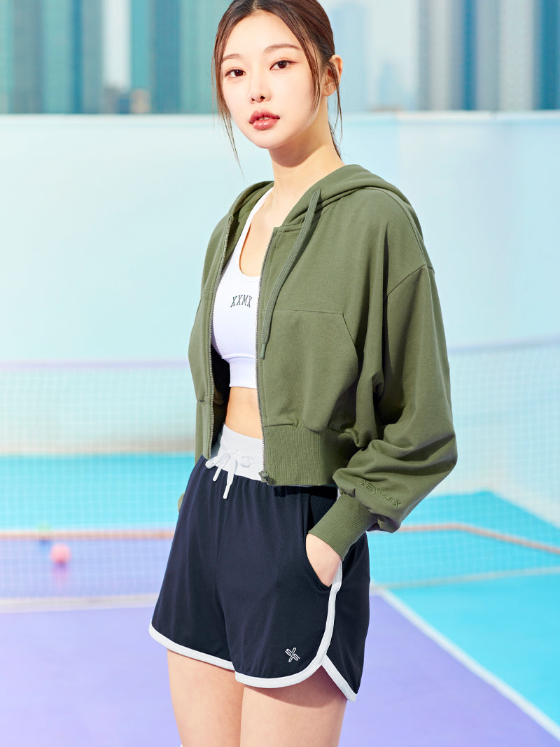 XTFHJ01J1 スムースタッチ クロップド丈 パーカー ジップアップ