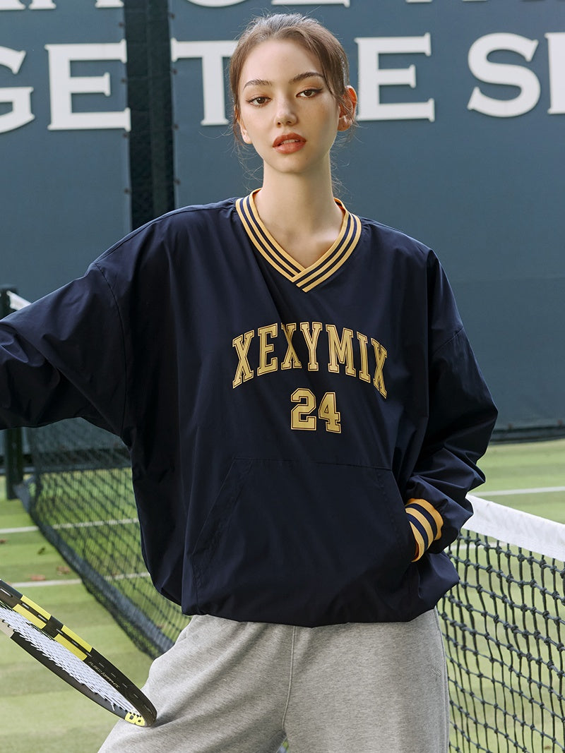 #色_ステイ・ネイビー