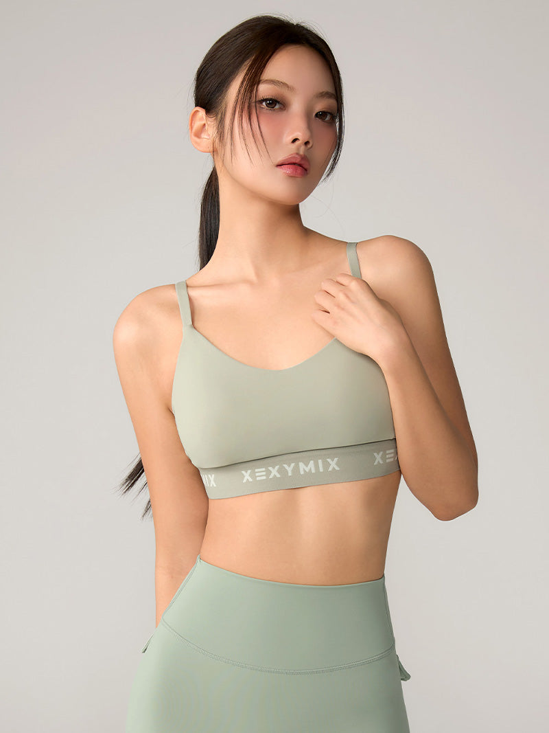 #色_ミルキー・グリーン