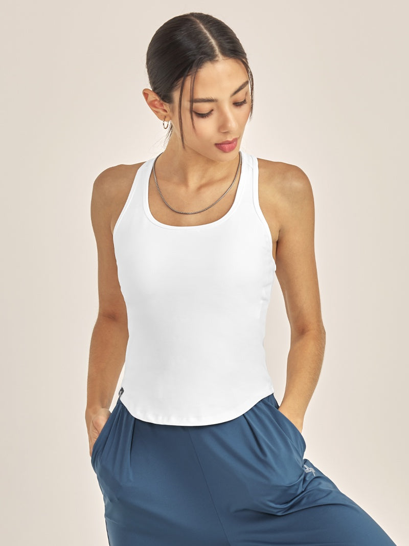 #色_アイボリー