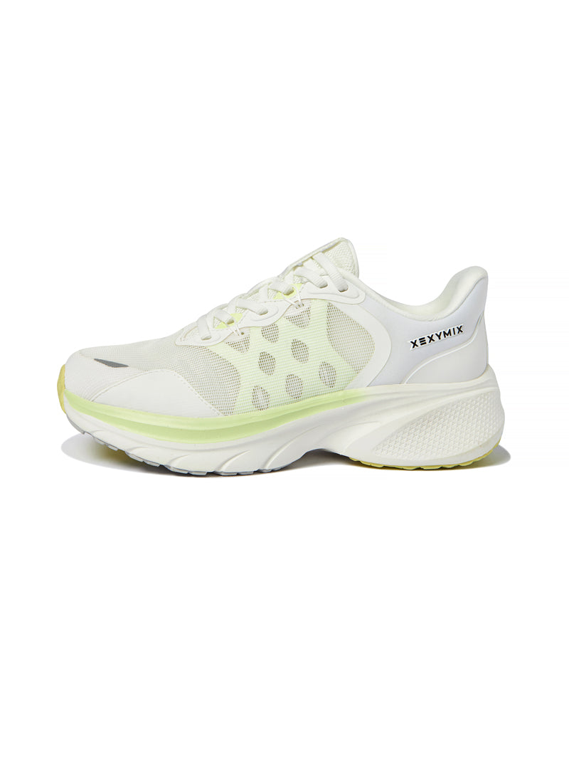 XXURF01J1 MAXI RUNNER ランニングシューズ