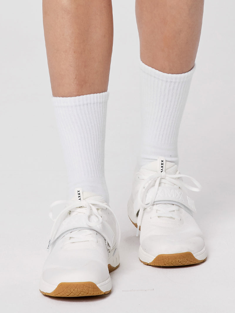 ☆未使用☆ K006 ホワイト 本体 XXURF02J1 MAXI TRAINER トレーニングシューズ