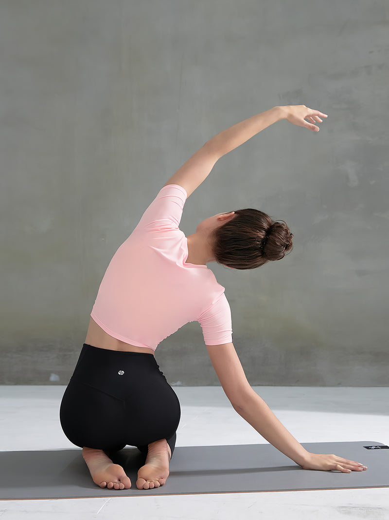 XT4316F フレッシュフェザーねじりクロップドトップ