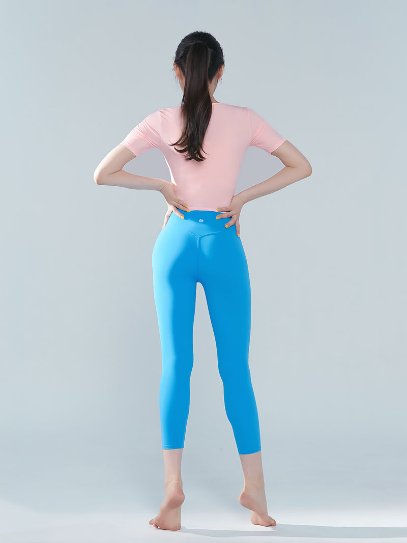 XP9170F BLACK LABEL シグネチャー360N 8.5分丈 レギンス