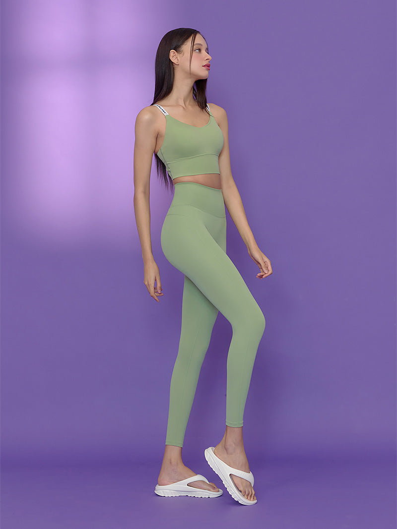 #色_グリーンティー