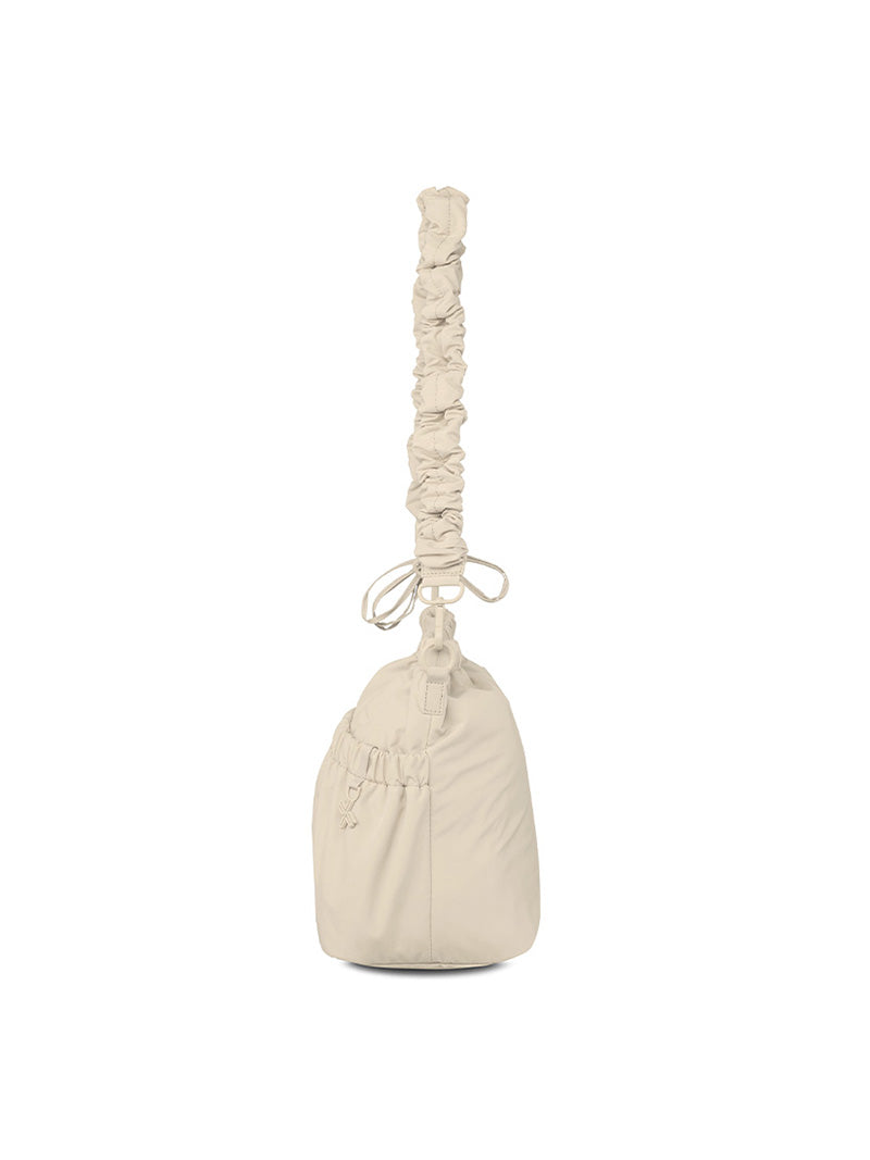 シャーリングストラップ バケットバッグ