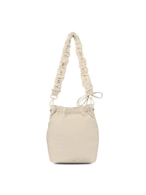 シャーリングストラップ バケットバッグ