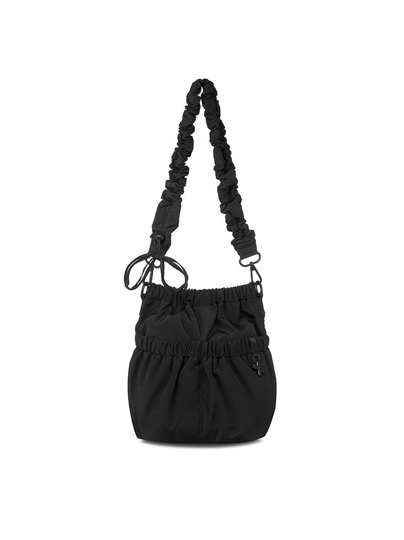 シャーリングストラップ バケットバッグ