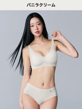 【SET】エブリ ライト ワイヤレス シームレス ブラ & ショーツ