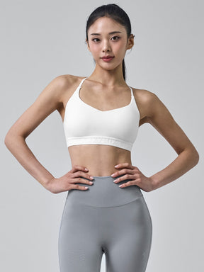 立体ロゴ入り ハードネック ブラトップ