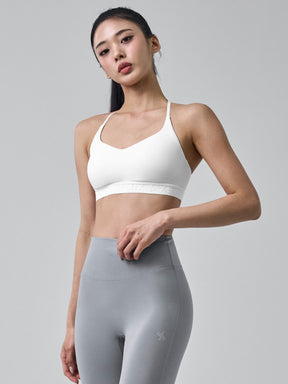 立体ロゴ入り ハードネック ブラトップ