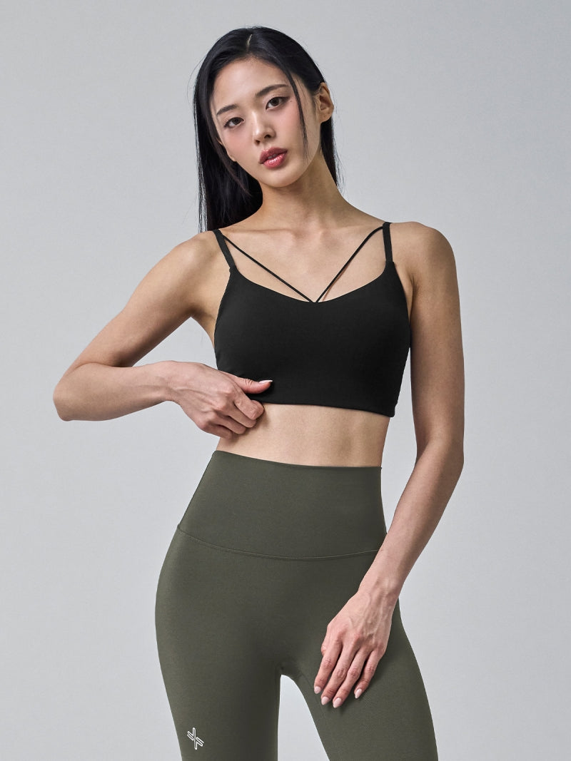 BLACK LABEL シグネチャー パワーライズ V字ストリング ブラトップ (ショート丈)