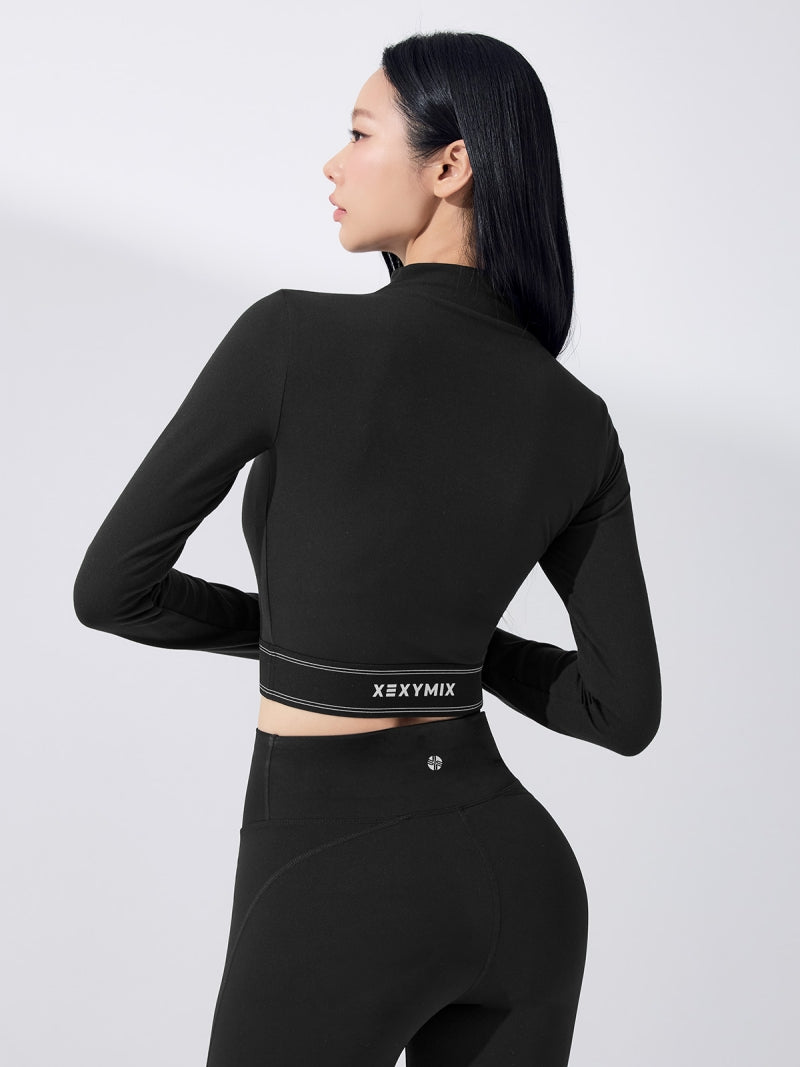 ロゴ入りバンド モックネック  クロップド丈 長袖