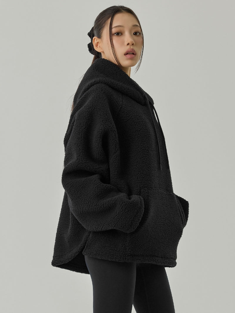 シェルパ オーバーフィット パーカー