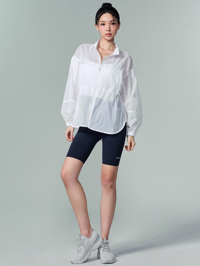 ライト ベンチレーション ウィンドブレーカー