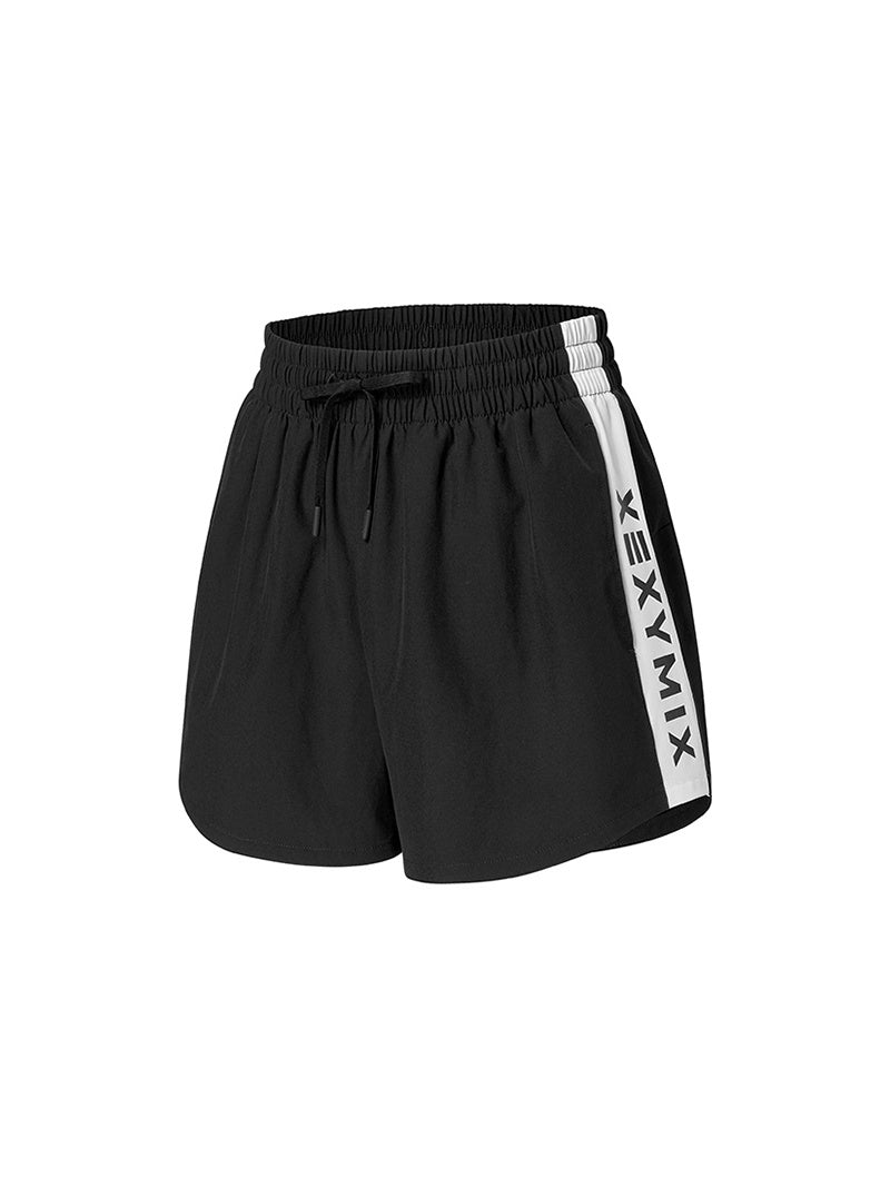 接触冷感 ビッグロゴ ラウンドヘム ショートパンツ