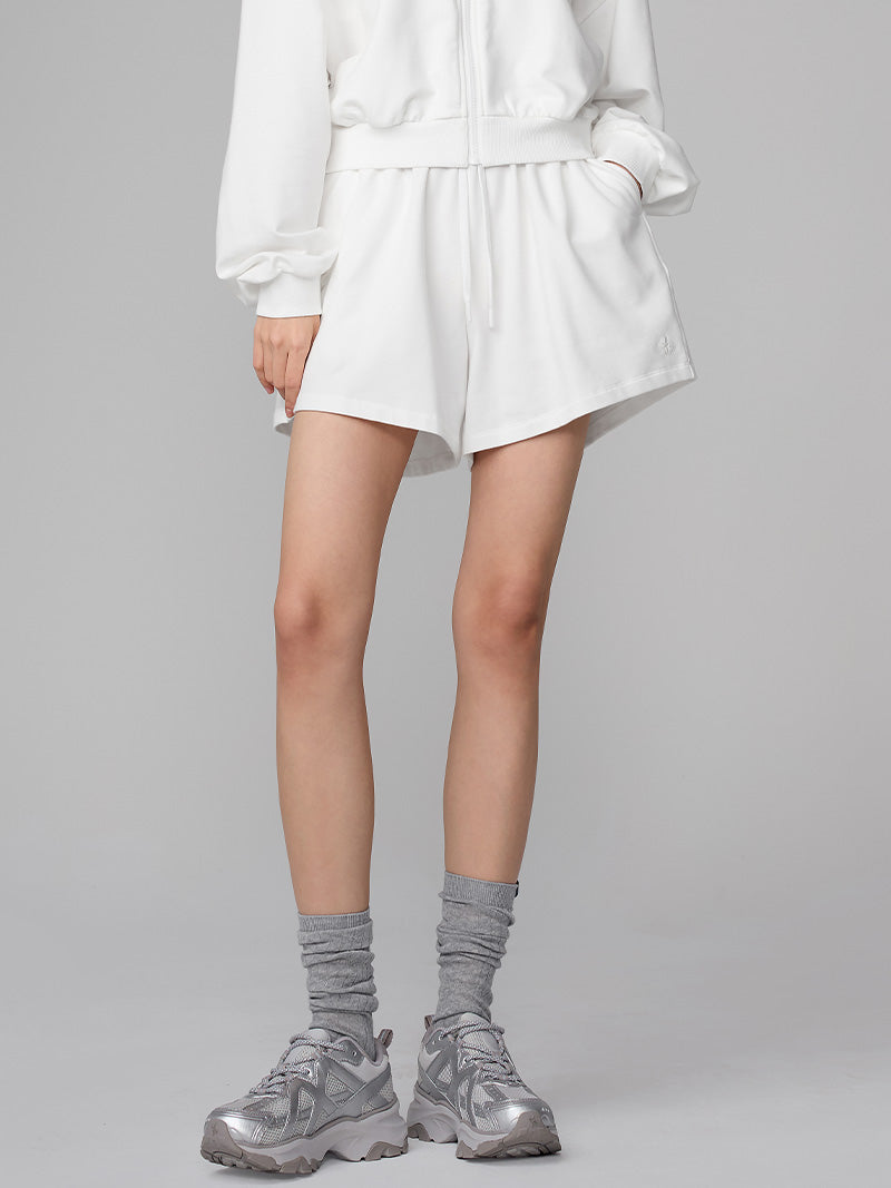 #色_アイボリー