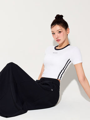 スポーティ トラックライン クロップ丈 半袖