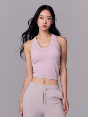 エッセンシャル シームレス Vネック タンクトップ パッド付き