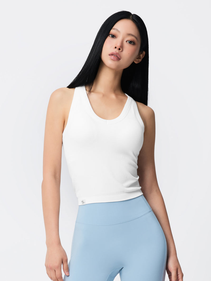 エッセンシャル シームレス Vネック タンクトップ パッド付き