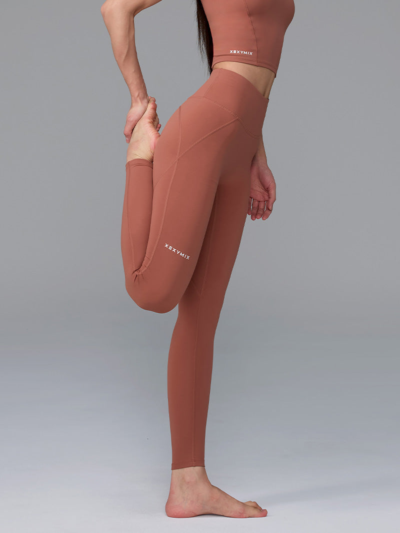 #色_アッシュ・ブリック