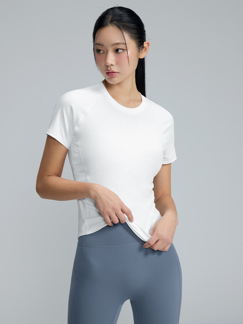 #色_アイボリー