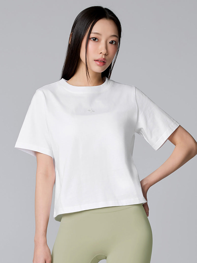 #色_アイボリー