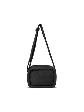 中綿入り キルティング クロスバッグ