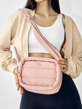 中綿入り キルティング クロスバッグ