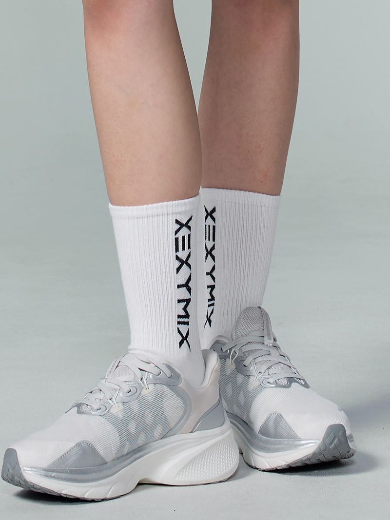 レタリングロゴ クルーソックス