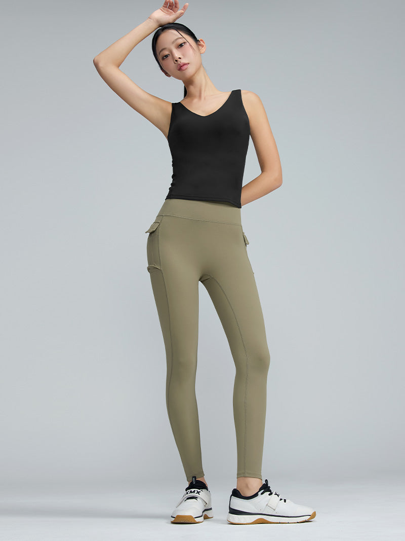 XWFBR20J3 BLACK LABEL シグネチャーブリーズ Vネック ブラトップ