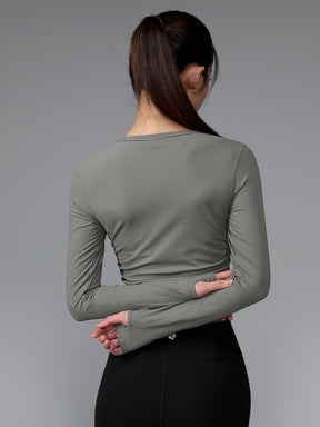 XWFLT05J3 サイドシャーリング入り クロップド丈 長袖