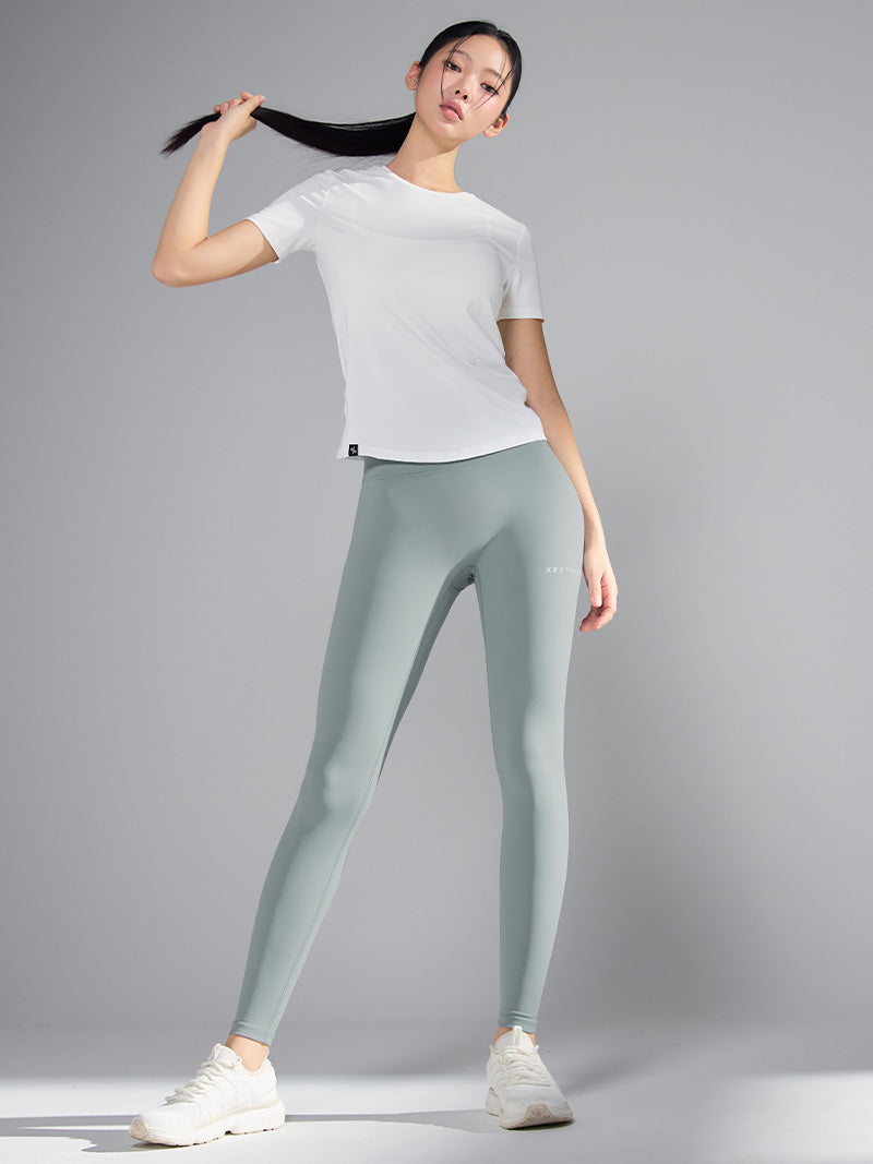 XWFST01J3 ICE FEATHER LIGHT 半袖