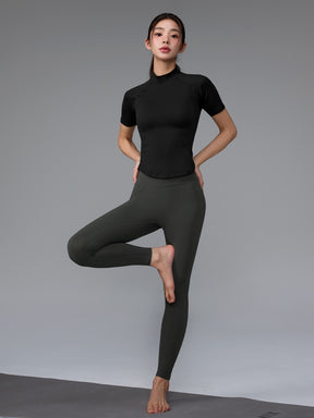 XWFST04J3 ピーチライク モックネック 半袖