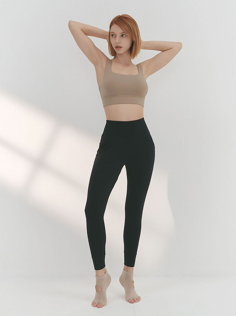 XP9197F BLACK LABEL シグネチャー360N ライト・ジョガーレギンス