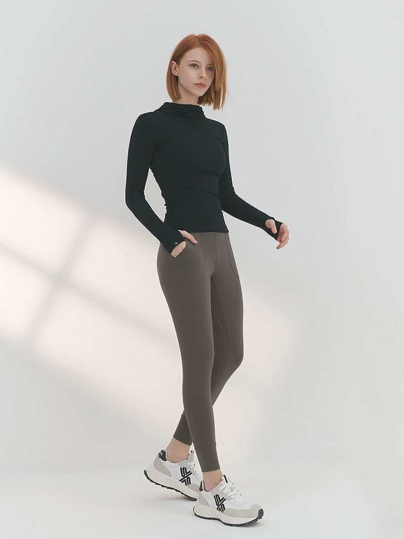 XP9197F BLACK LABEL シグネチャー360N ライト・ジョガーレギンス